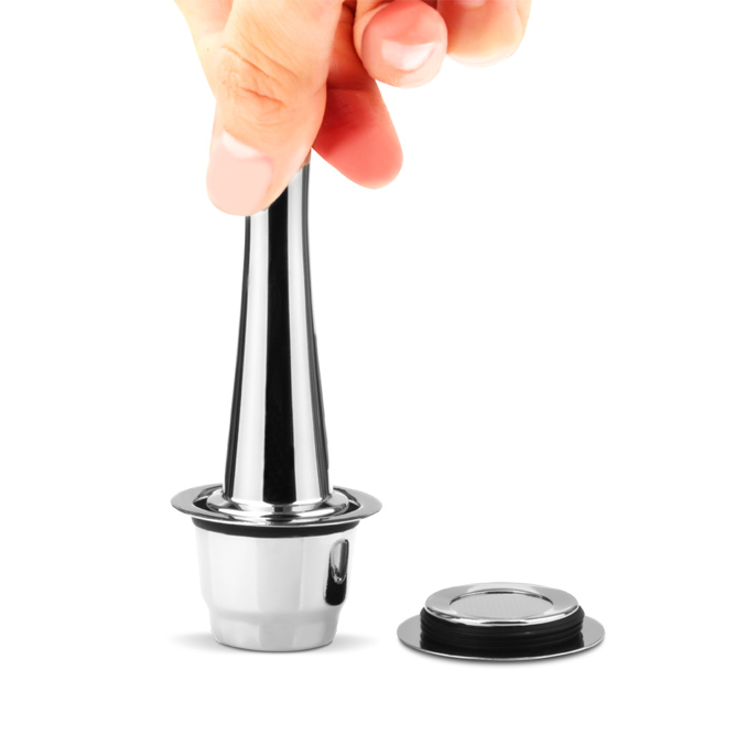 Mod de utilizare a tamperului pentru adaptoare și capsule Nespresso